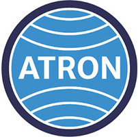 Logo von Atron: Der Schriftzug Atron auf einer stilisierten blauen Weltkugel